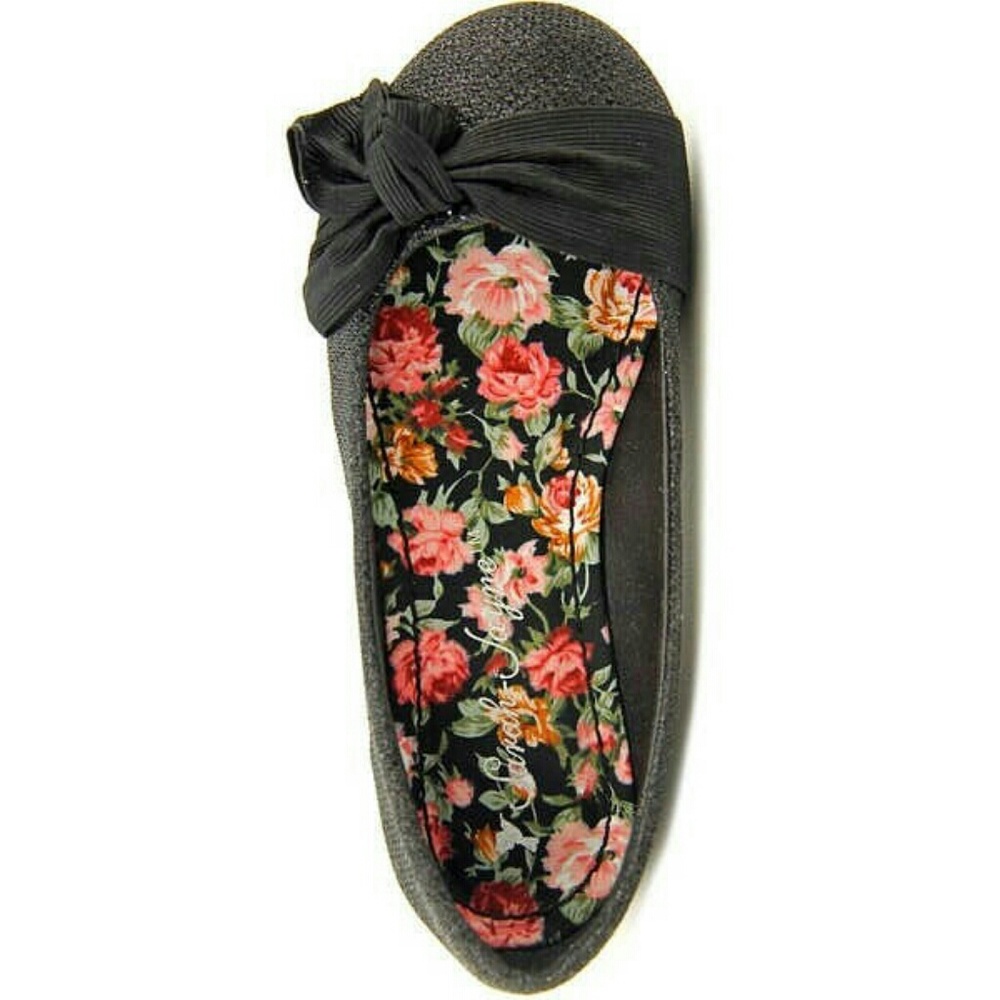 Girls dress shoes flats slip on size 2 new black